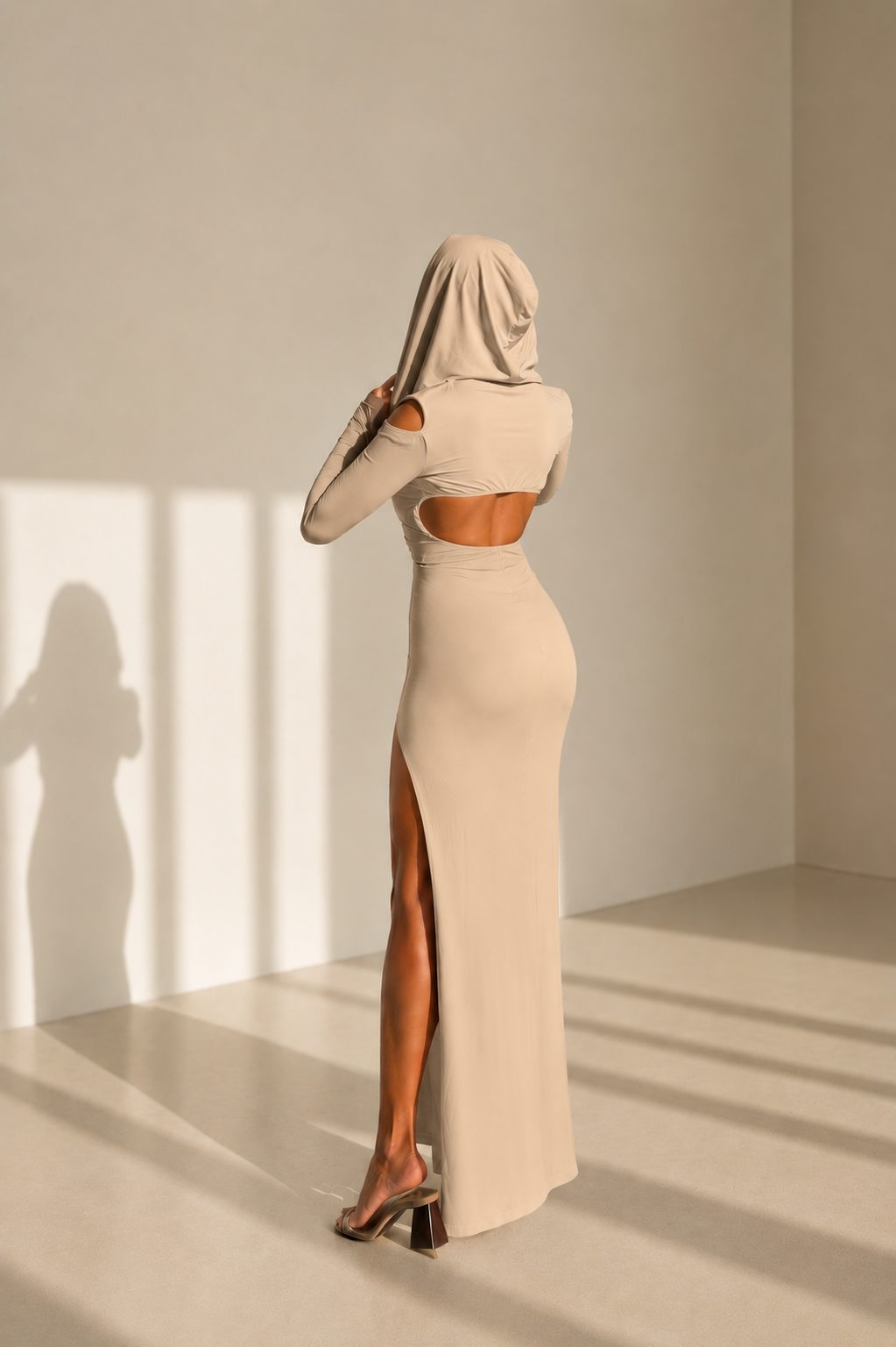 Hoodie dress — Skin