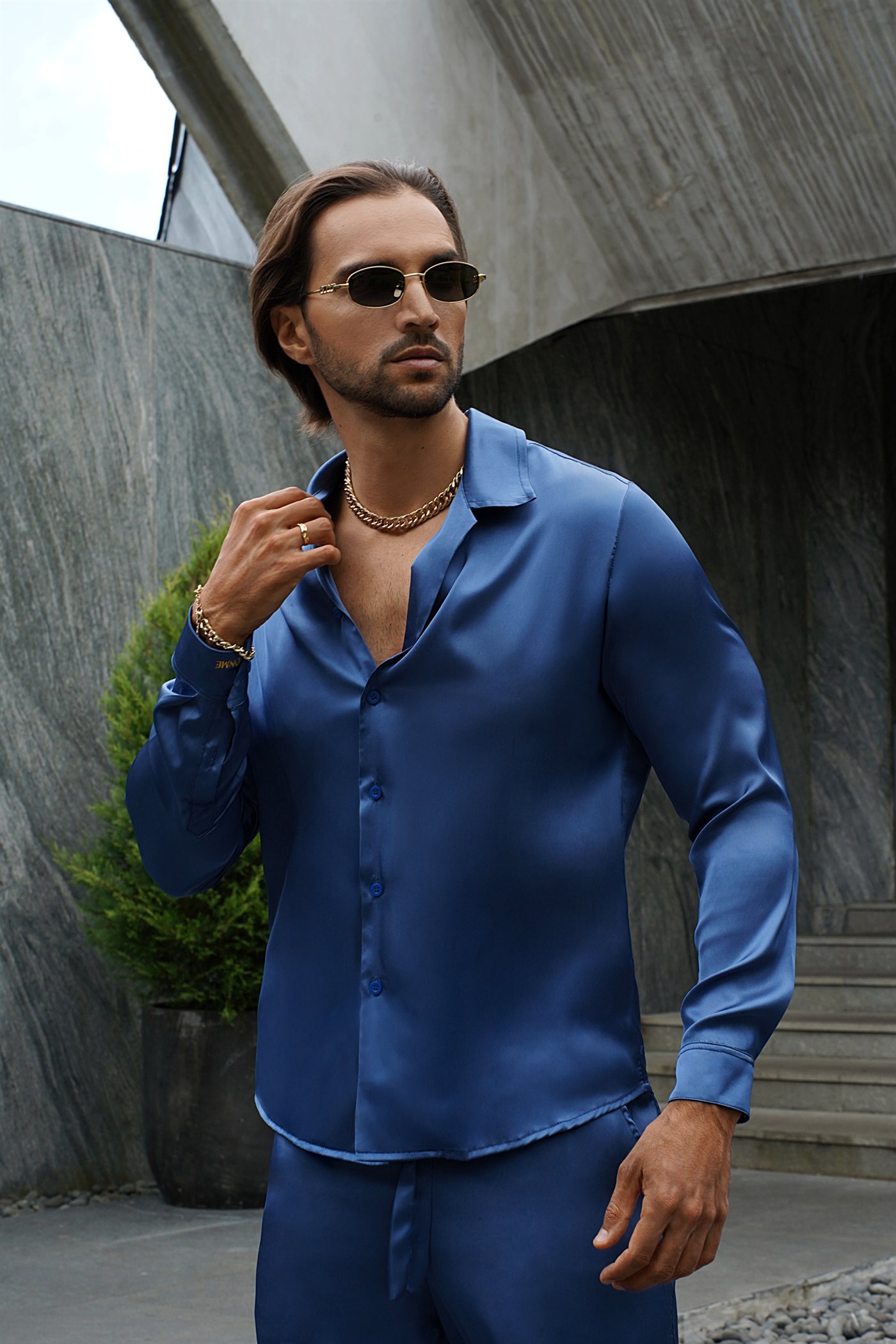 “Luxe Breeze” Shirt — Satin — Navy