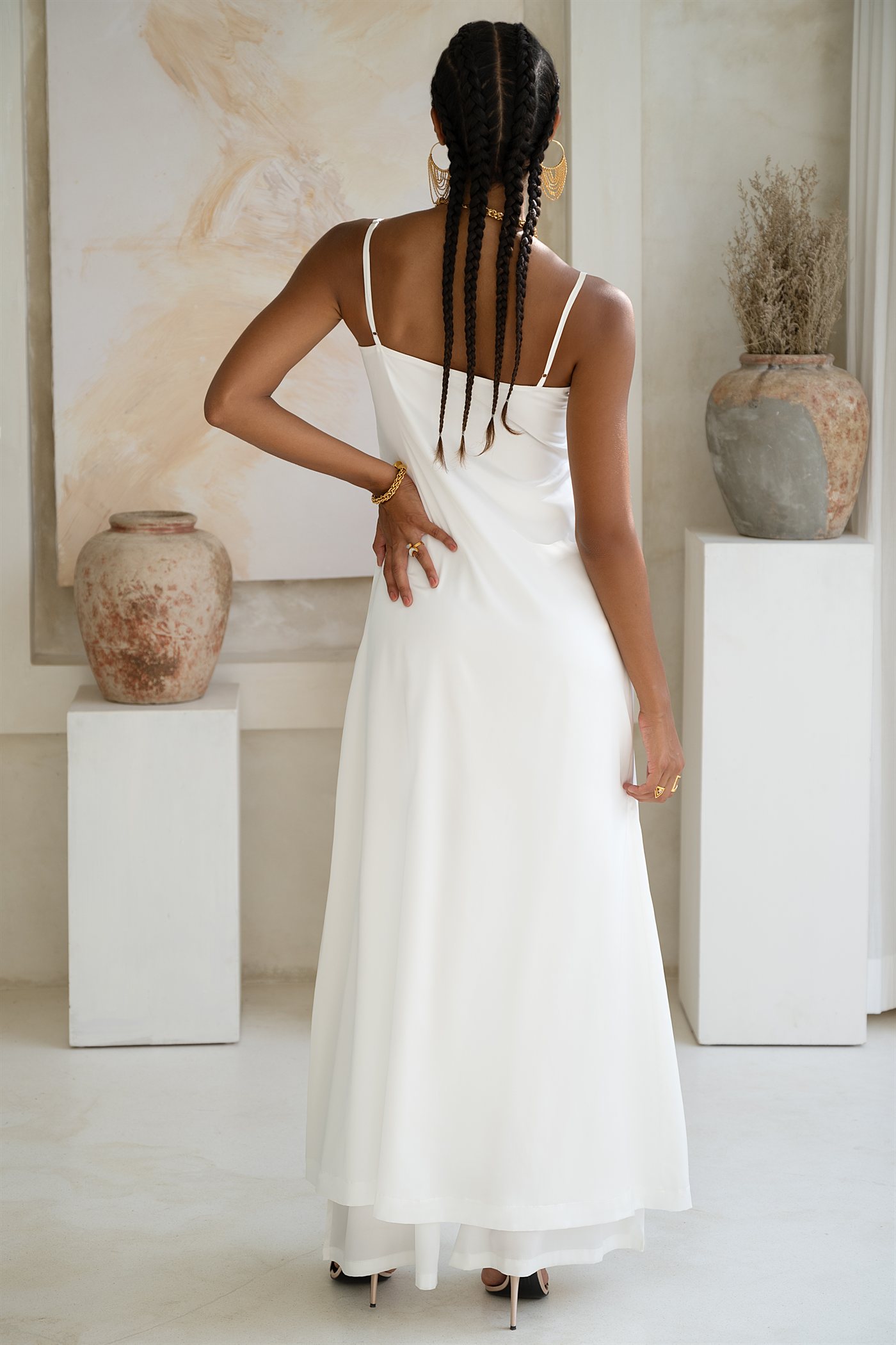 Long open tunica — White