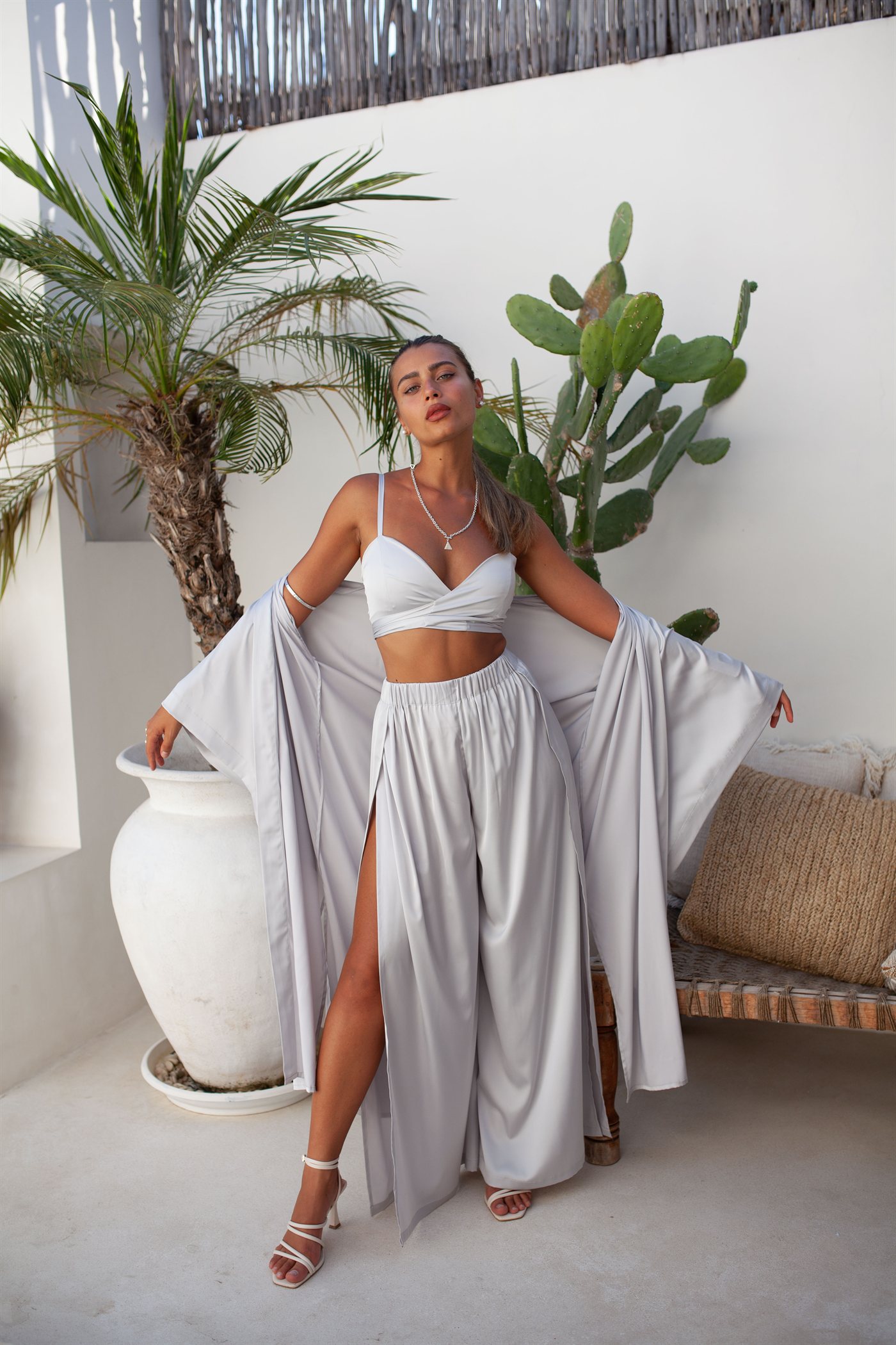 Pants with slit — Silver