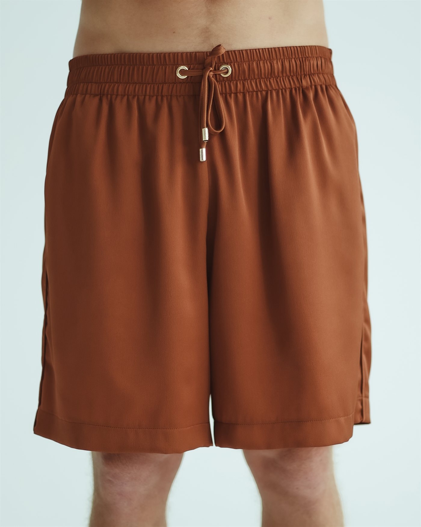 Shorts “Leo” — Brown